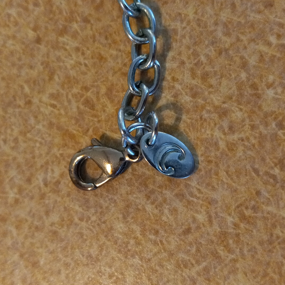 Beautiful ABALONE NECKLACE preloved - Picture 4 of 7